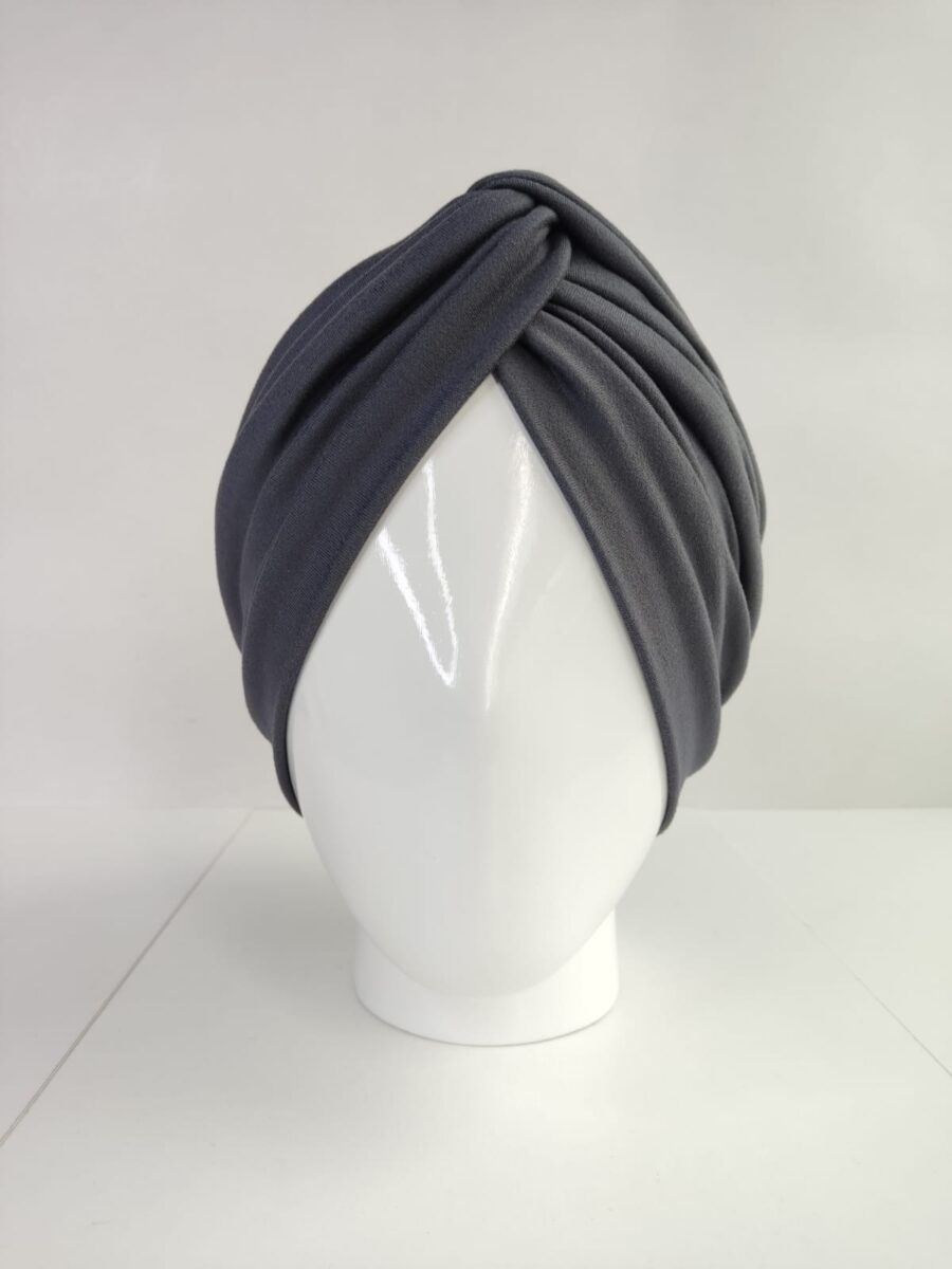 Gorro Turbante Cruzado - Plomo Oscuro - Imagen 3