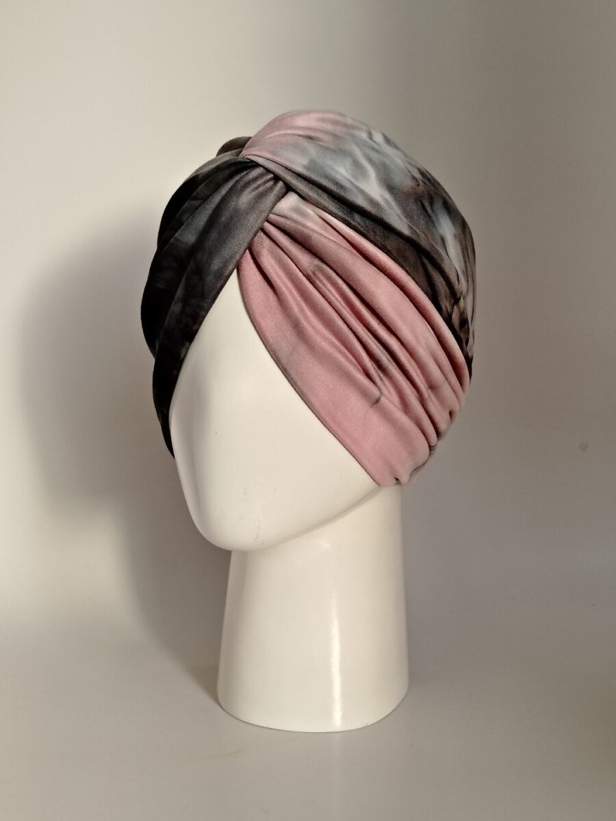 Gorro Turbante Cruzado - Tie dye gris y salmón degradado. - Imagen 3