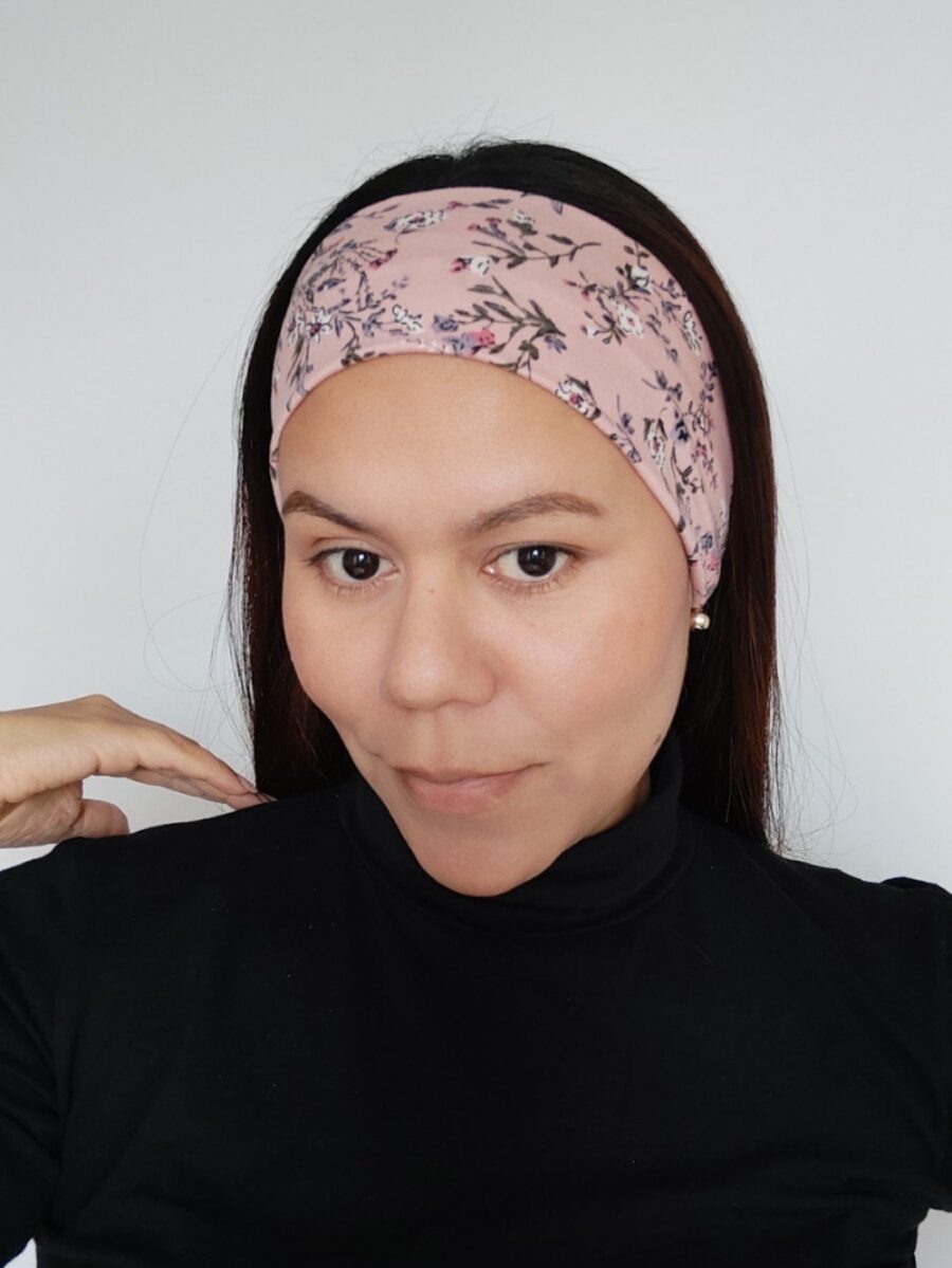 Vincha estilo discreto chantal - Floral rosa.