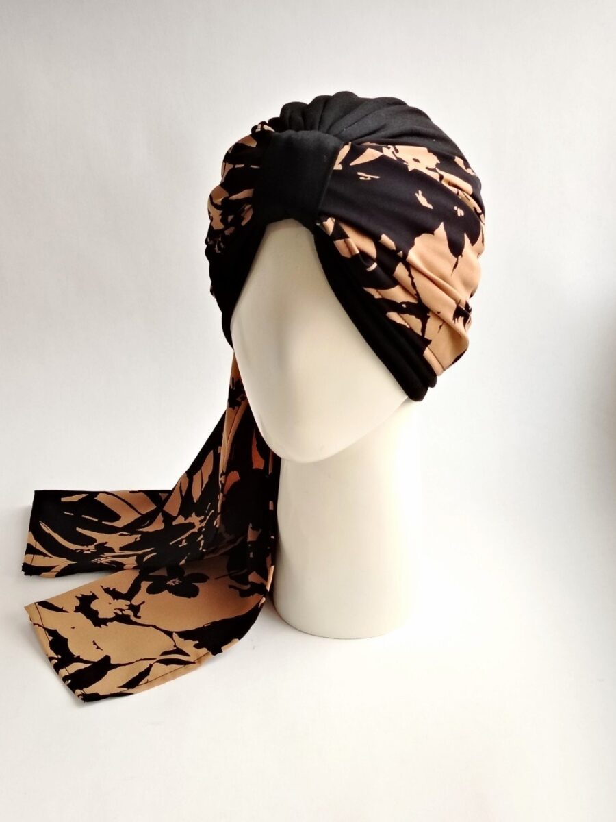 Gorro Turbante con pañoleta - Negro y floral camel y negro.