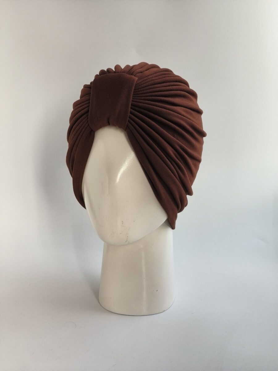 Gorro turbante estilo clásico - Marrón .