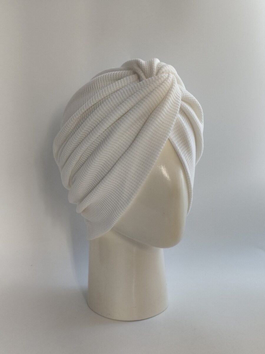 Gorro Turbante cruzado - Perla en baby waffle.
