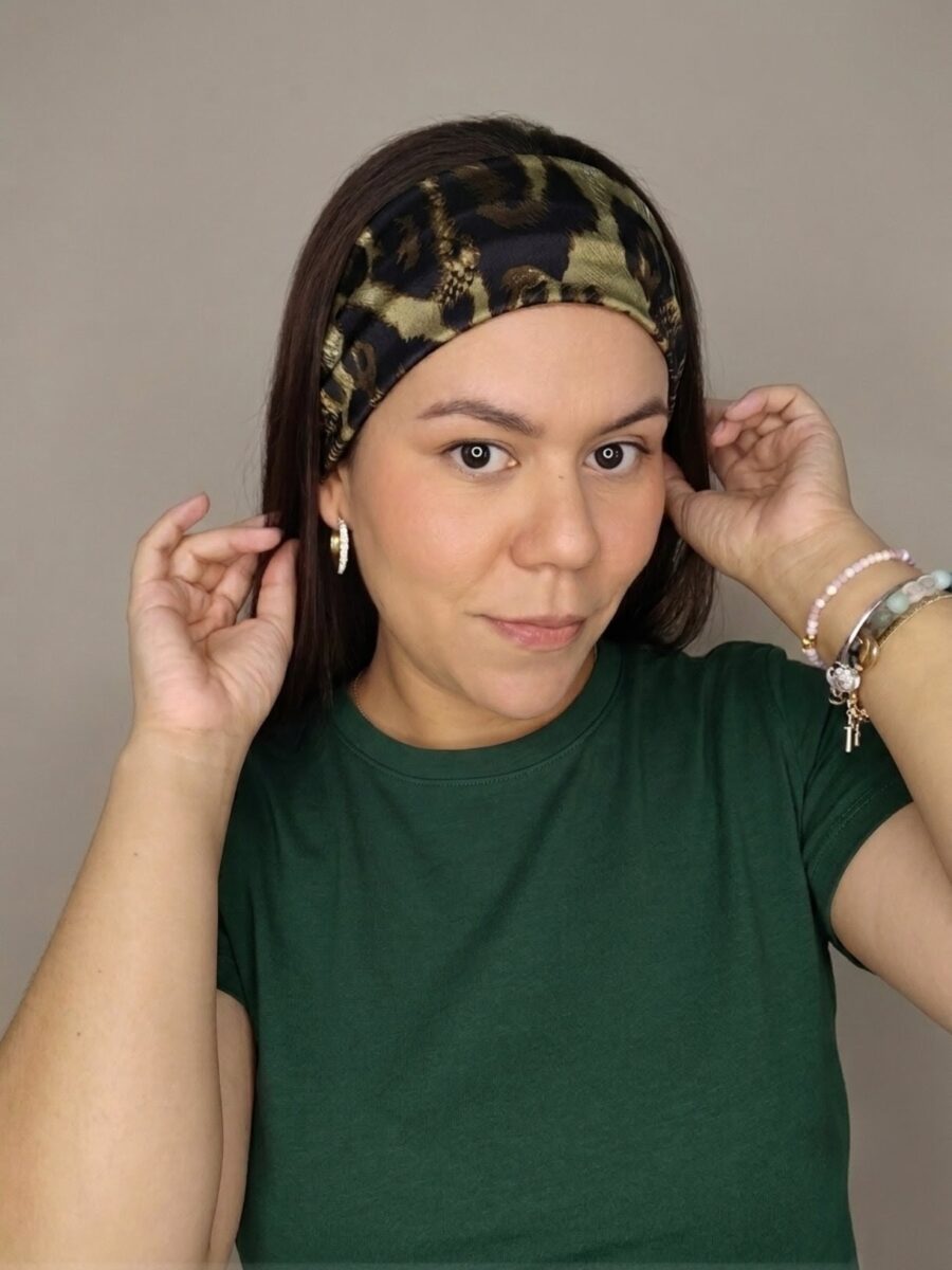 Vincha estilo Discreto Chantal - Serpiente verde .