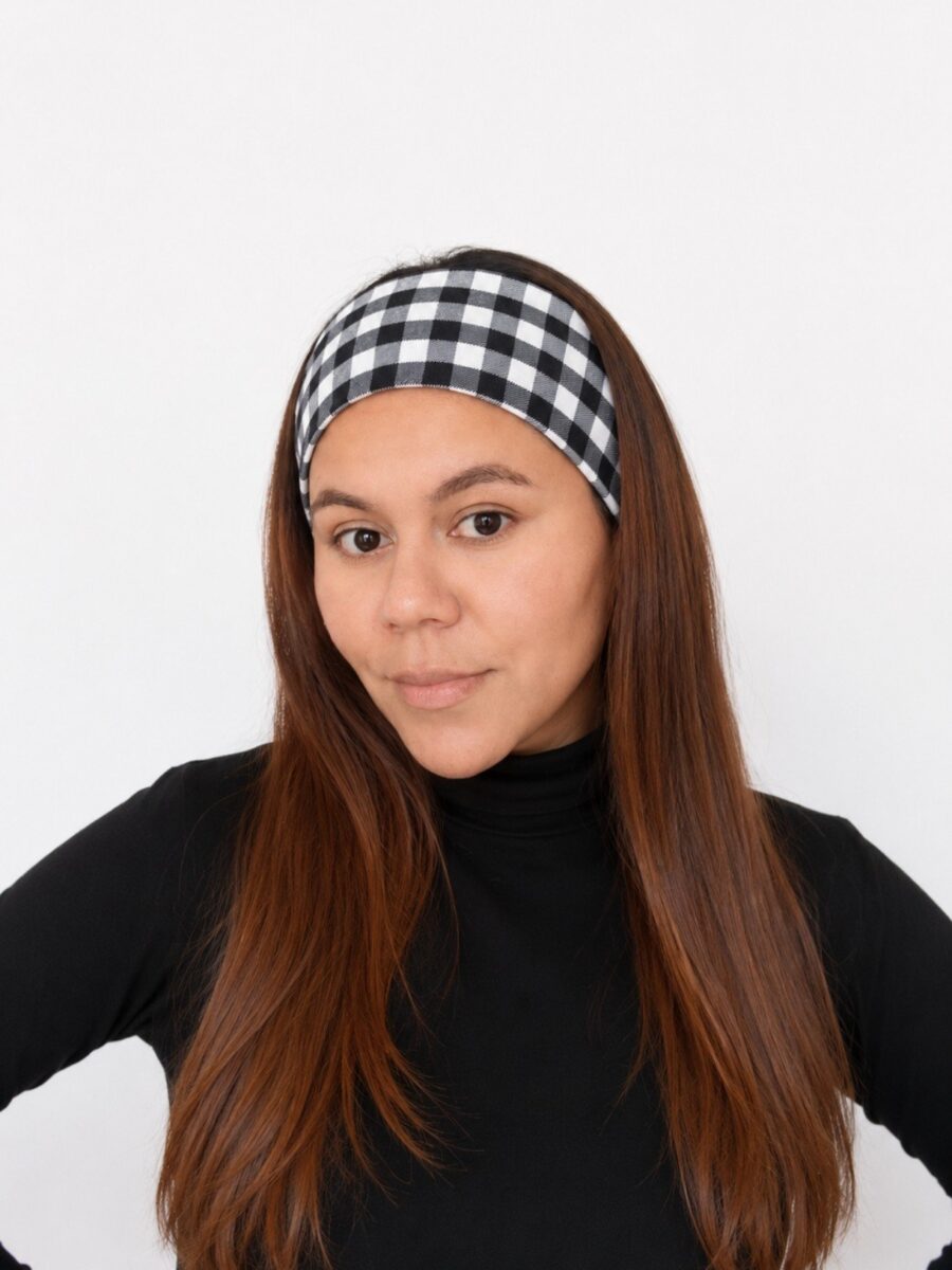 Vincha estilo Discreto Chantal - cuadros retro .