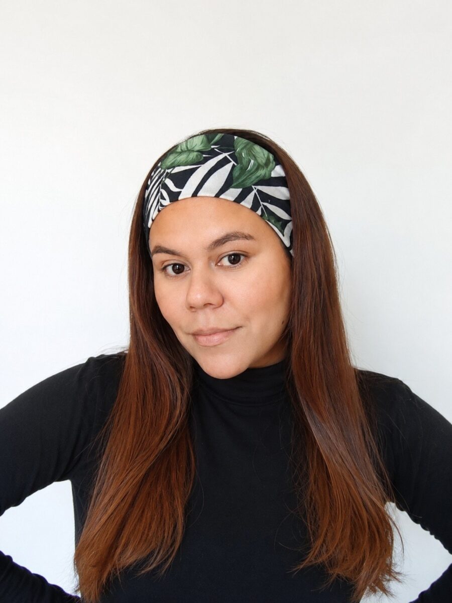 Vincha estilo Discreto Chantal - floral palmeras verdes .
