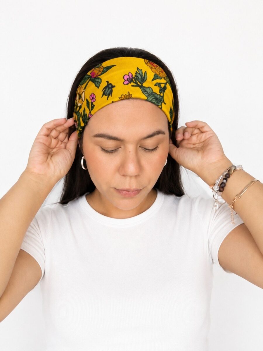 Vincha estilo Discreto Chantal - Amarillo jardín miel .