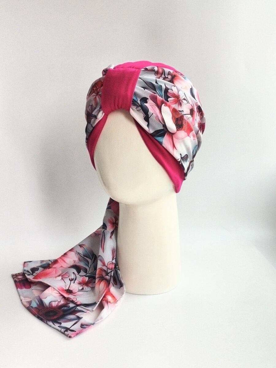 Gorro Turbante con pañoleta - fucsia con pañoleta floral rosa .
