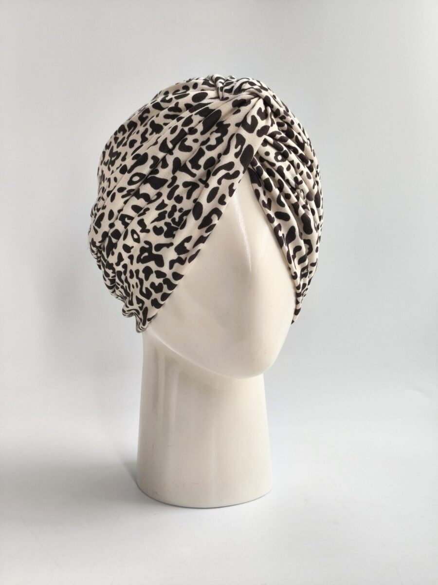 Gorro Turbante cruzado - Animal print Otorongo claro .