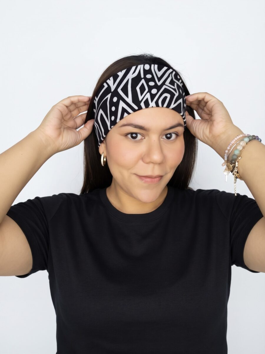 Vincha estilo Discreto Chantal - negro inka.